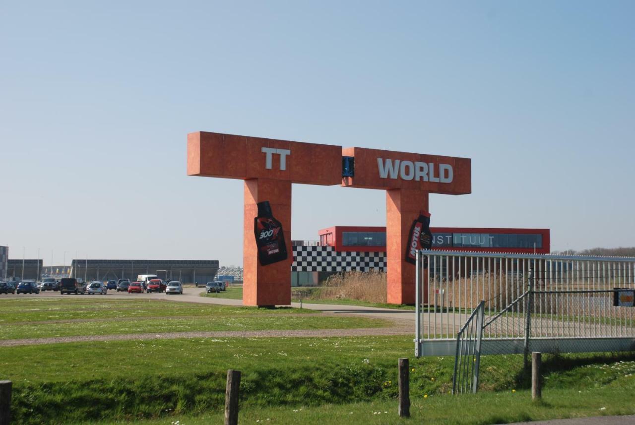 Assen-Groningen-Saunacabine Vries ภายนอก รูปภาพ